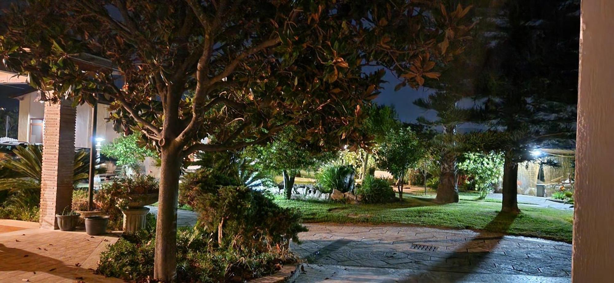 B&B Le Dee Di Paestum Esterno foto